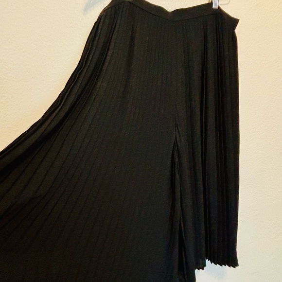 Eileen Fisher Petite Accordion Pleated Cropped Black Pant L - Picture 6 of 11